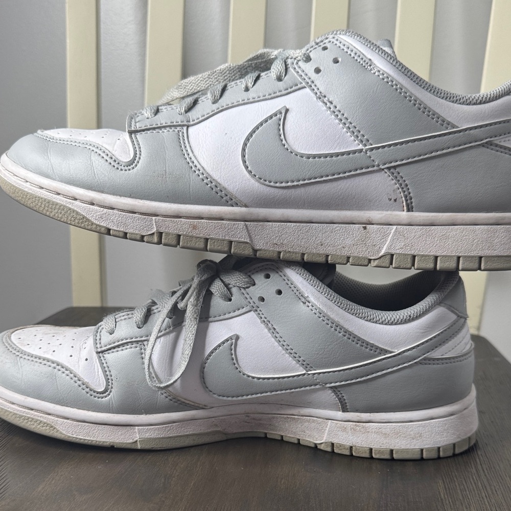 Nike Men's Gray and White Sneakers